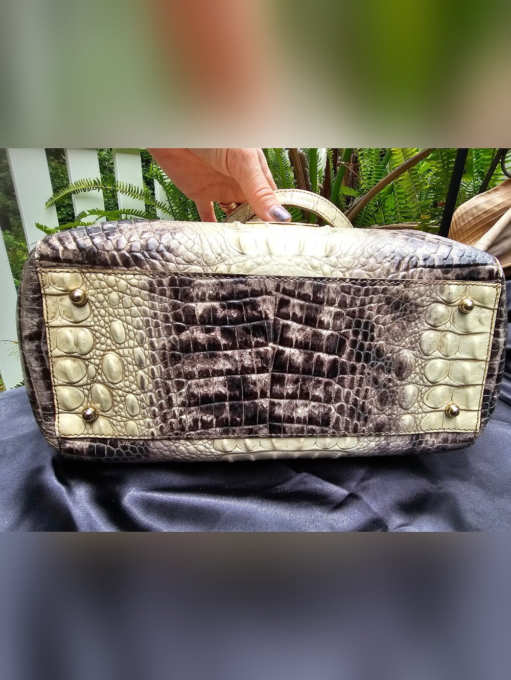 Brahmin Veranda Melbourne Jayden Tote & Ady Wallet Set - Picture 8 of 12